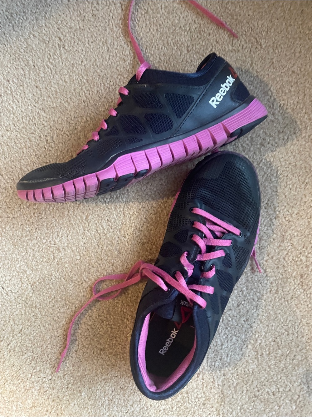 Reebok Women's Navy and Pink Training Sneakers